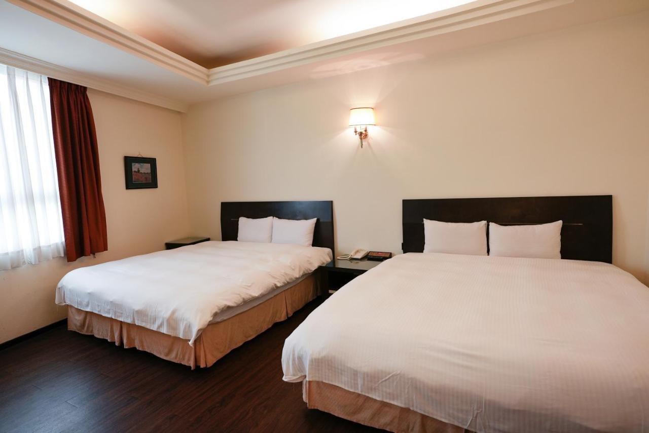 Herkang Hotel Taizhong Zewnętrze zdjęcie
