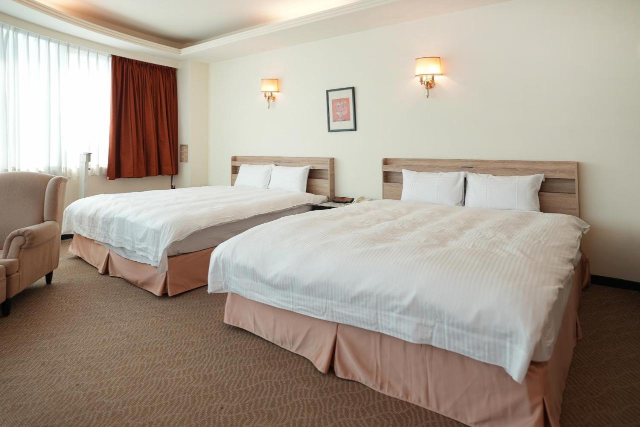 Herkang Hotel Taizhong Zewnętrze zdjęcie