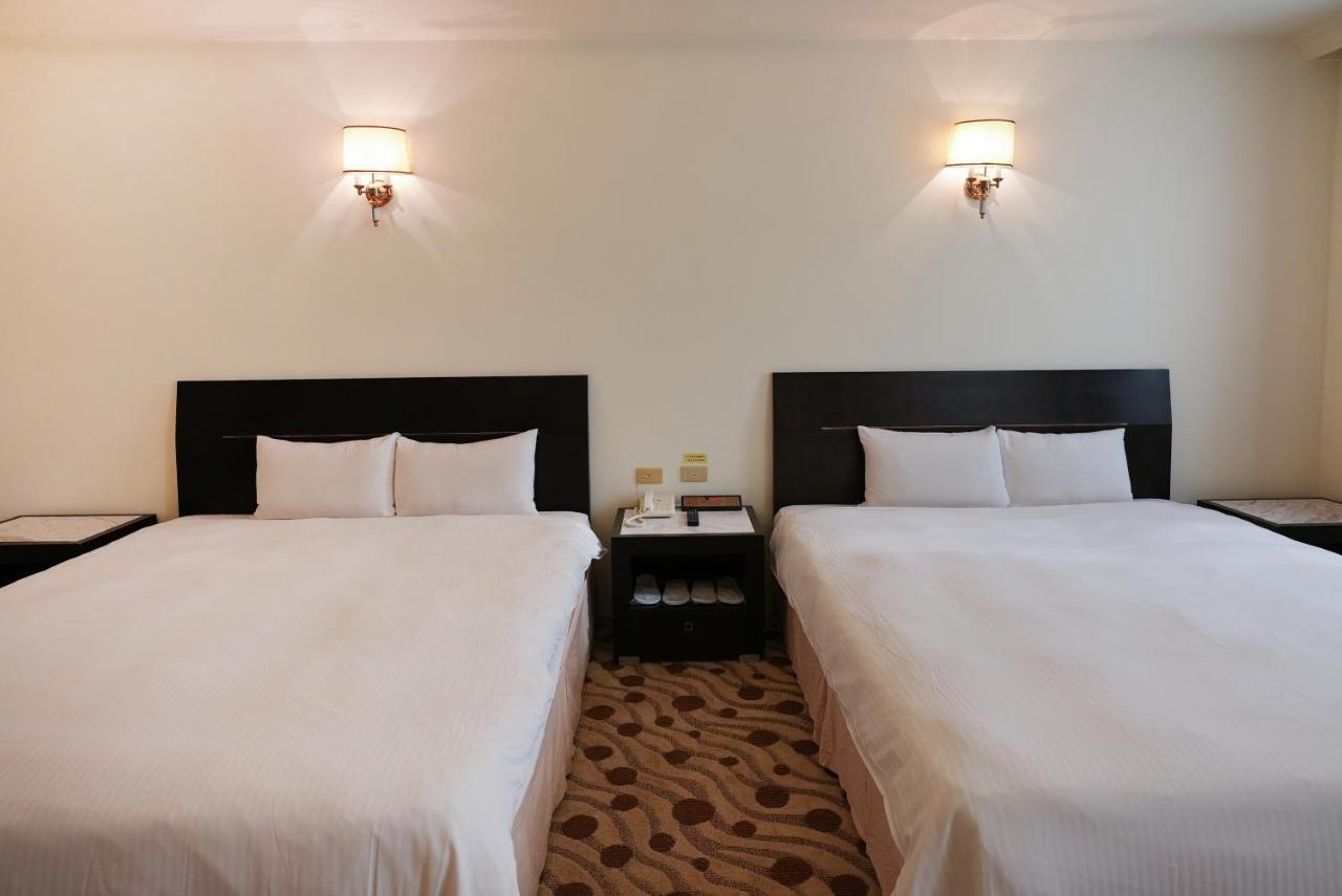 Herkang Hotel Taizhong Zewnętrze zdjęcie